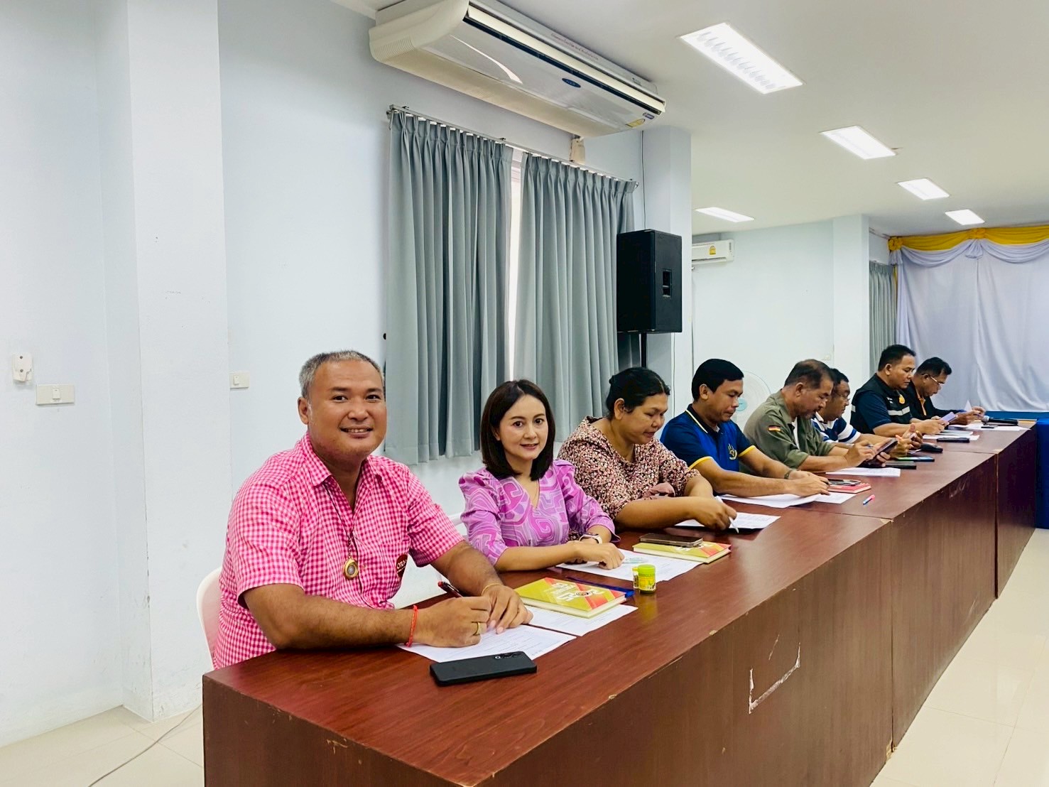 พช.หาดใหญ่ เข้าร่วมการประชุมเตรียมความพร้อมการจัดงานประเพณีลากพระอำเภอหาดใหญ่ ครั้งที่ 1 ประจำปี 2568